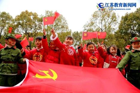 四川省政协委员、四川农业大学党委书记庄天慧：打造更高水平的“天府良田”｜代表委员在这里