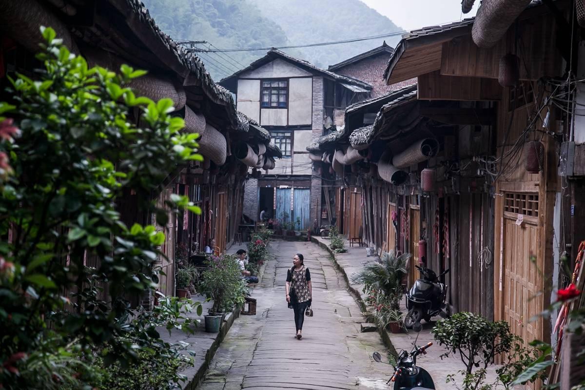 欧股逆袭，日本回落，原油强势｜海外大类资产周报